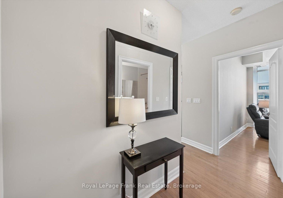 1-elm-drive-w-mississauga-ontario-w13230476