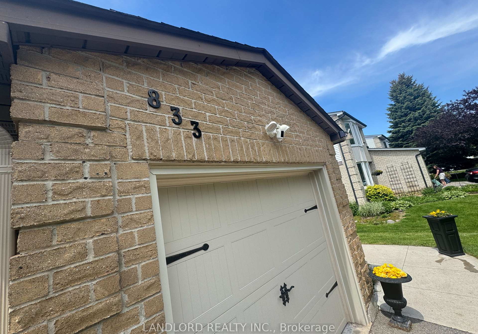 833-laurier-avenue-milton-ontario-w13230526
