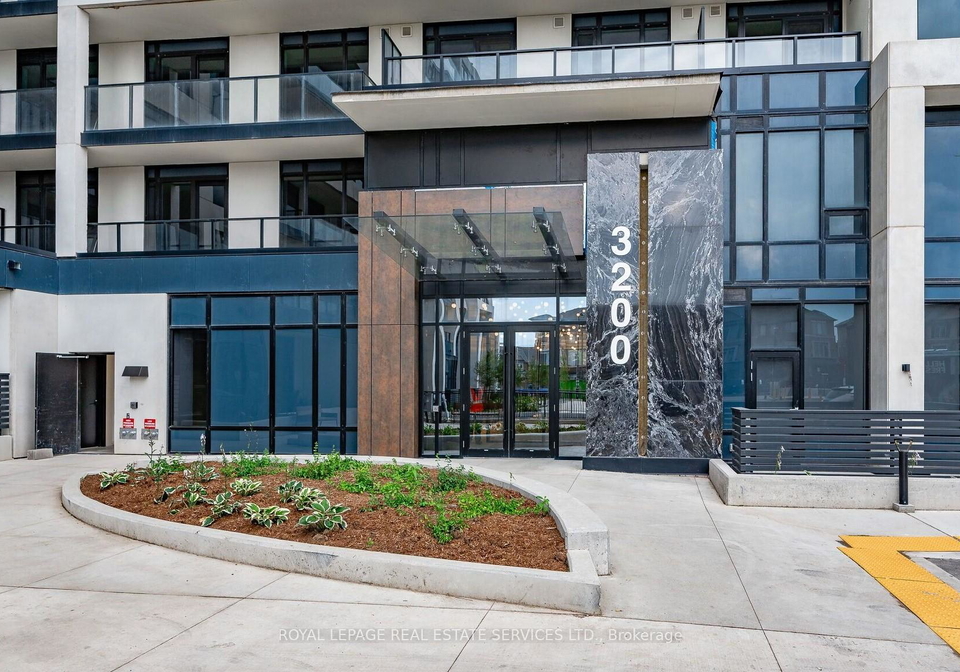 3200-william-coltson-avenue-oakville-ontario-w13230704