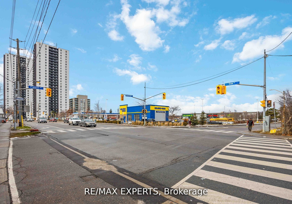 19b-oak-street-north-york-ontario-w13230730