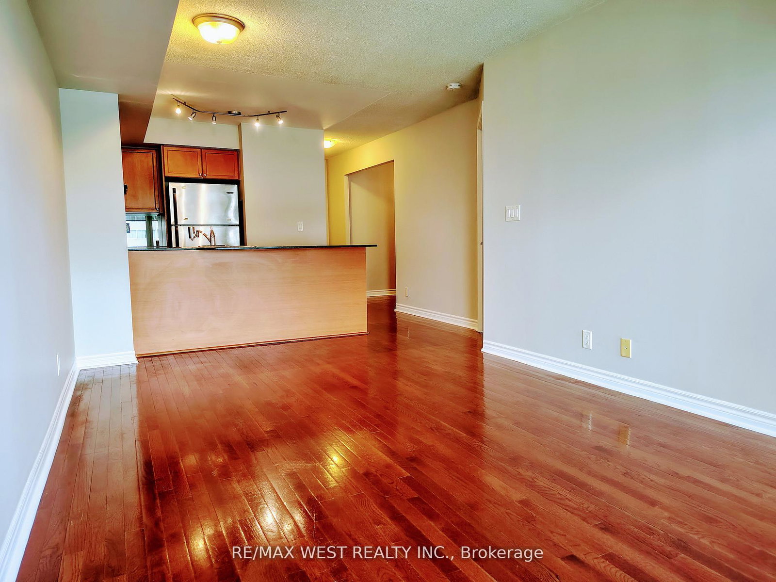 1-elm-drive-mississauga-ontario-w13230772
