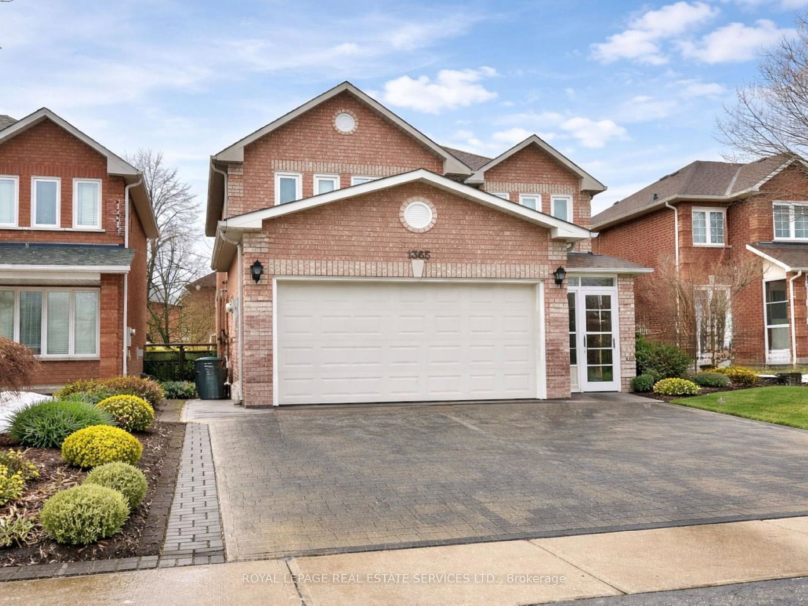 1365-willowvale-gardens-mississauga-ontario-w13230880