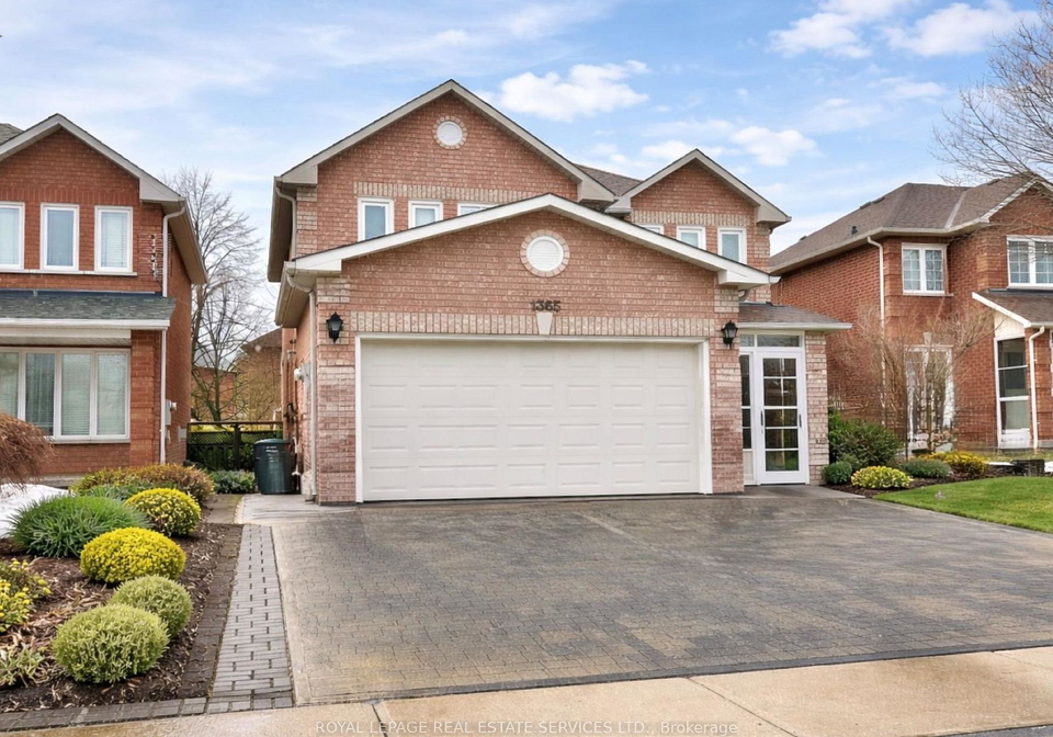 1365-willowvale-gardens-mississauga-ontario-w13230880