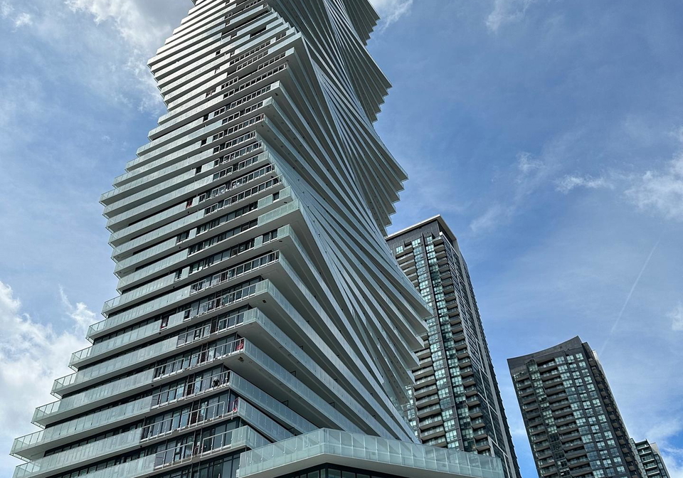 3900-confederation-parkway-mississauga-ontario-w13230894