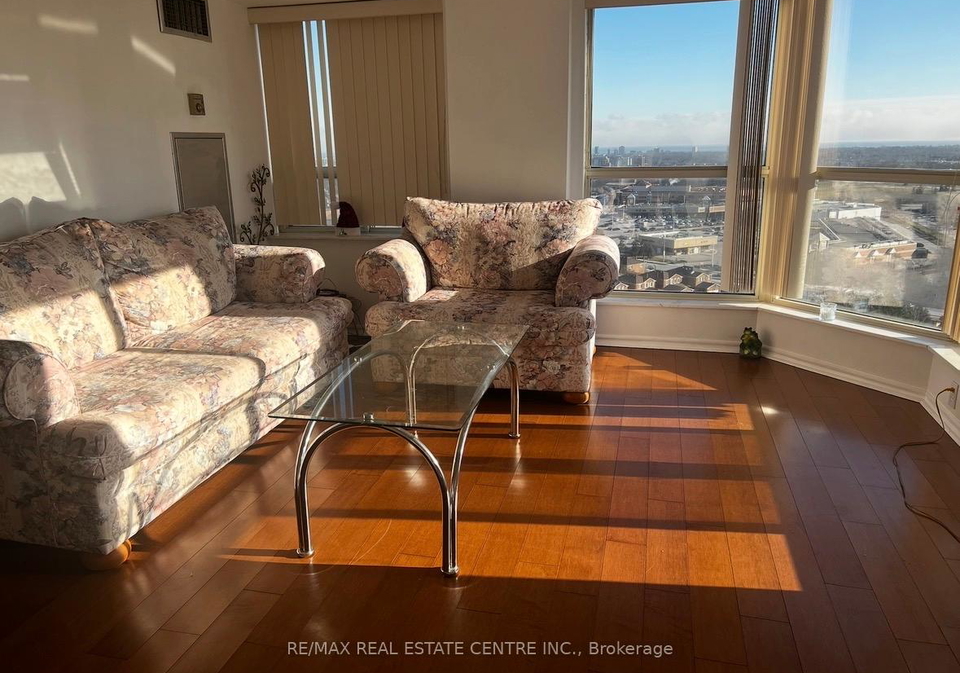 335-webb-drive-mississauga-ontario-w13230898