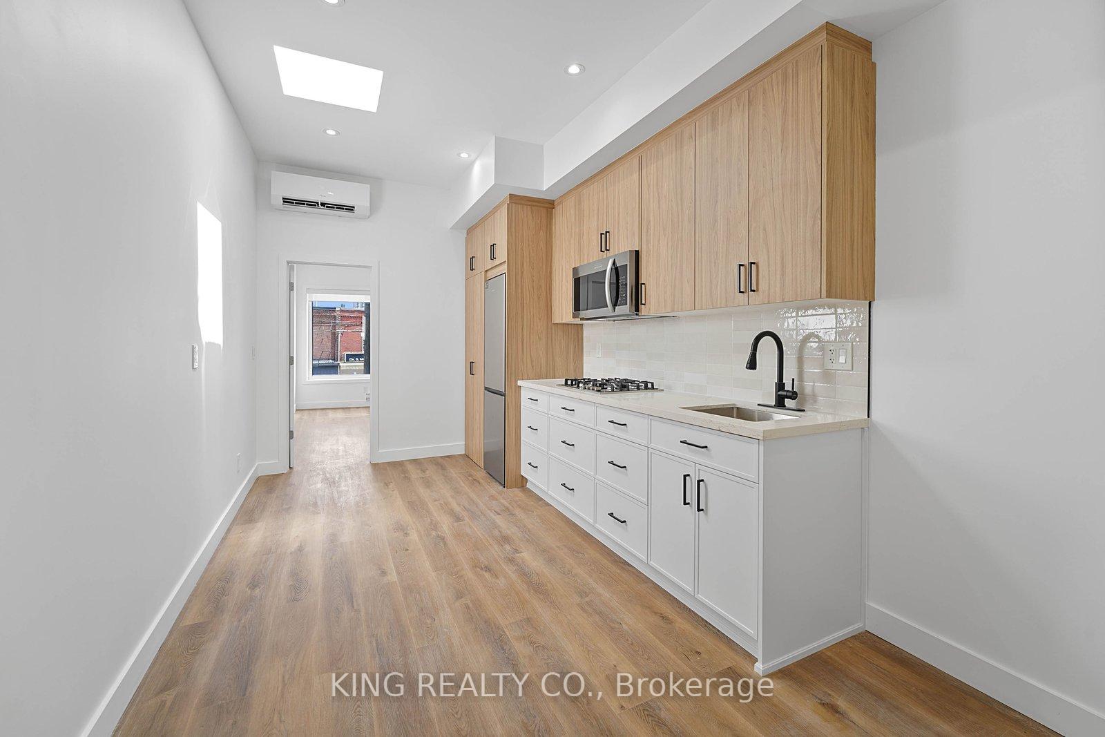 2219-dundas-street-w-toronto-ontario-w13230954