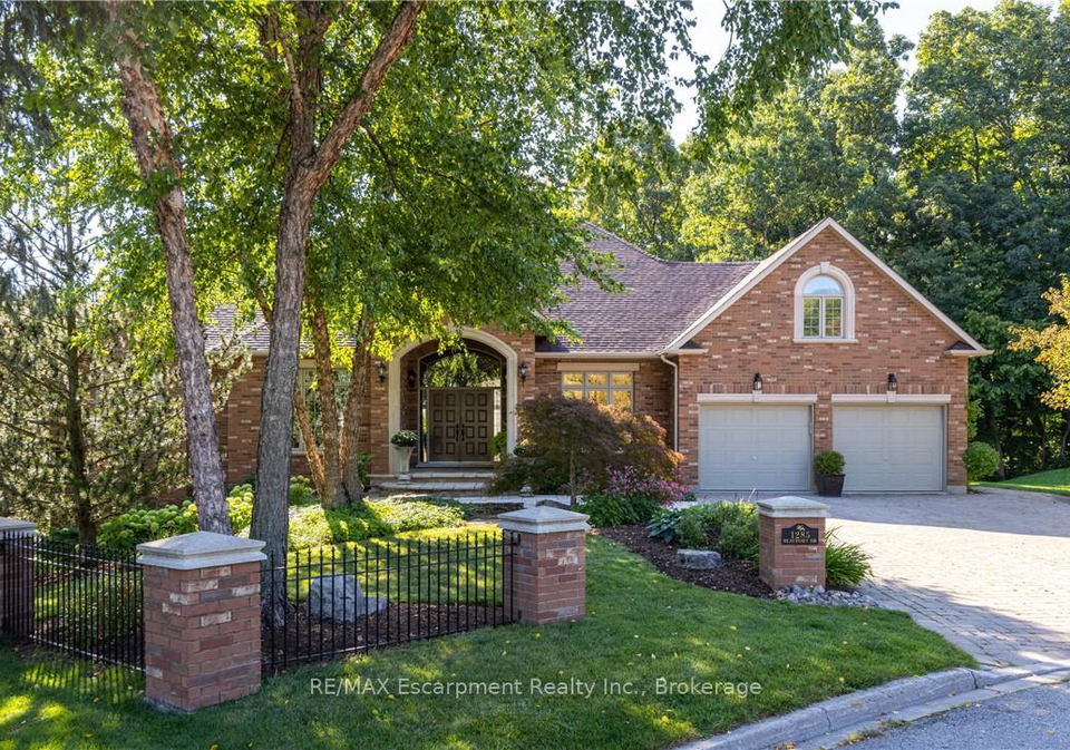 1285-beaufort-drive-burlington-ontario-w13230982