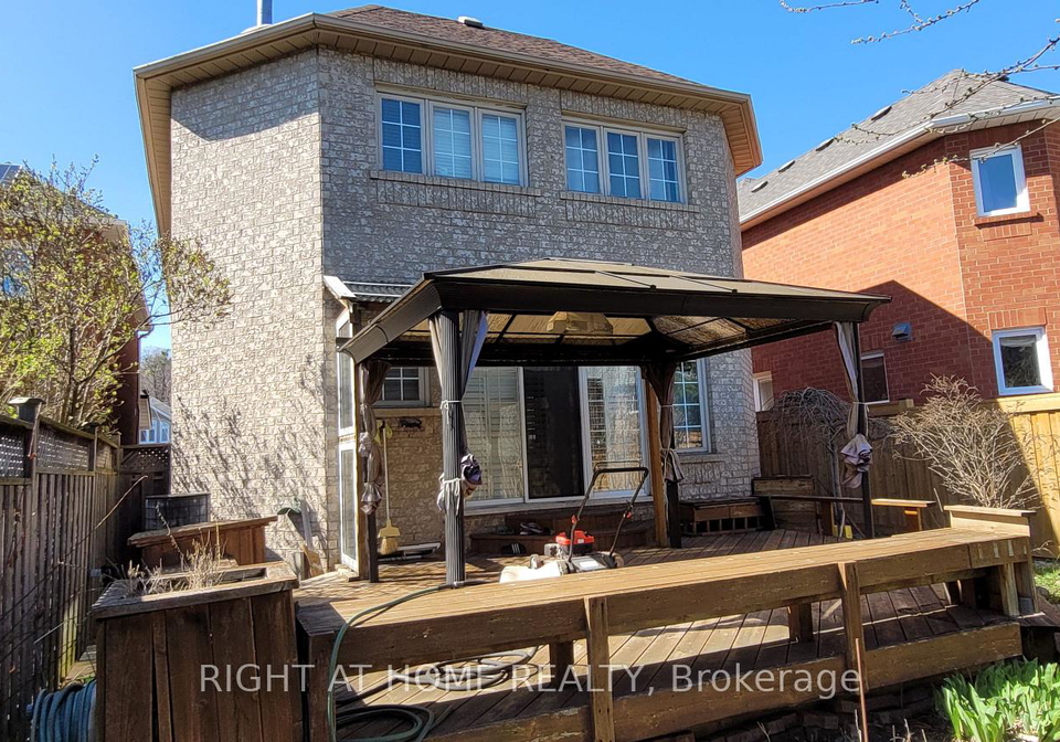 377-turnberry-crescent-mississauga-ontario-w13231098