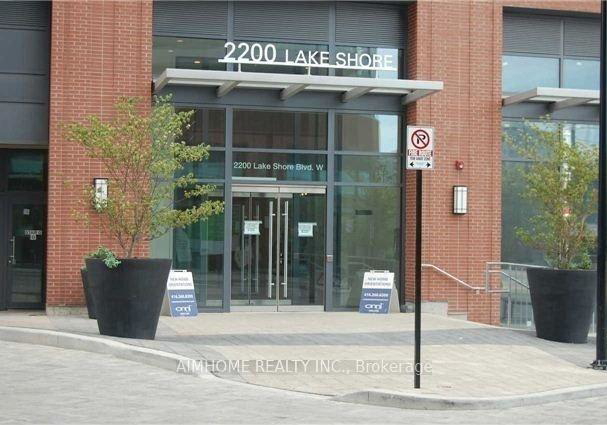 2200-lake-shore-boulevard-w-etobicoke-ontario-w13231116