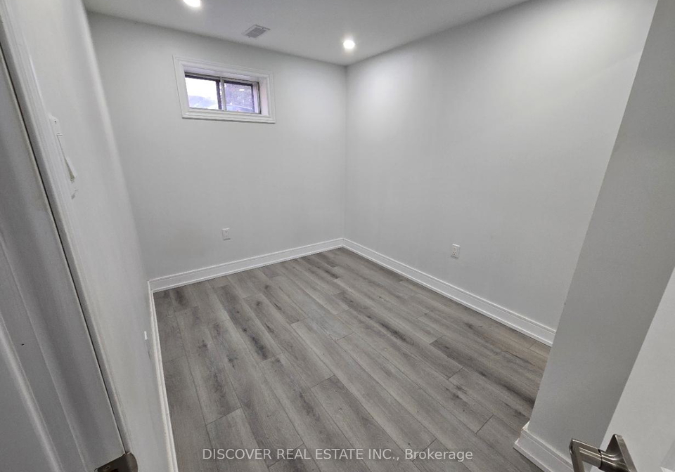 186-floradale-drive-mississauga-ontario-w13231356