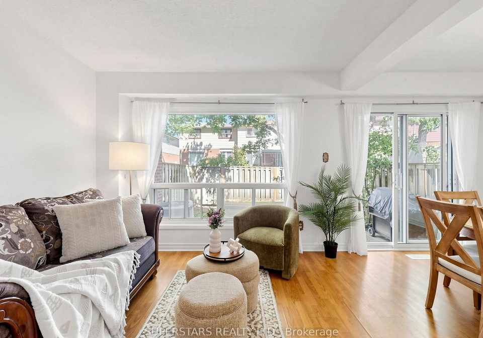 3025-cedarglen-gate-mississauga-ontario-w13231484