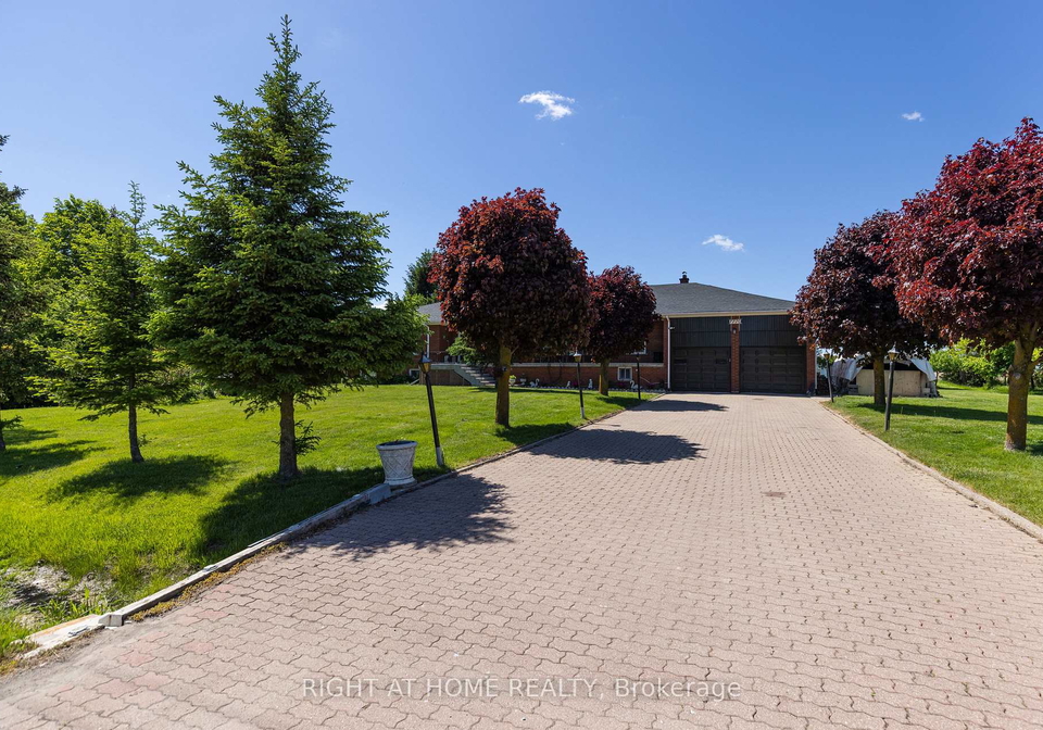 7770-healey-road-caledon-ontario-w13231492