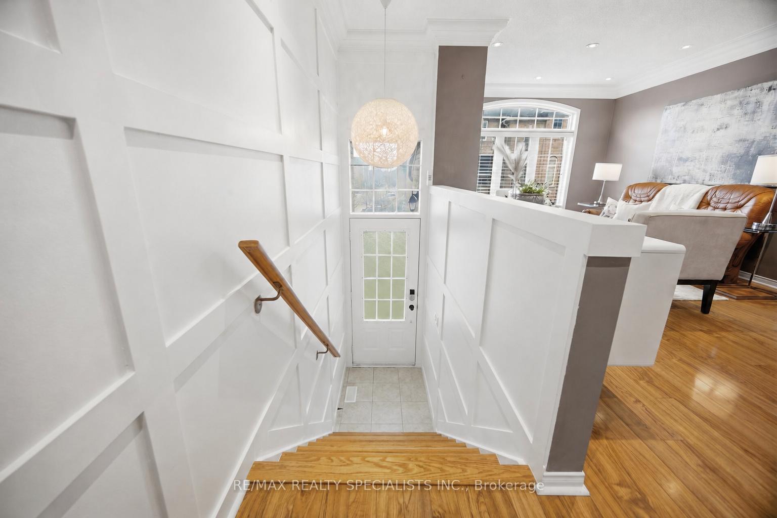 3378-redpath-circle-mississauga-ontario-w13231570