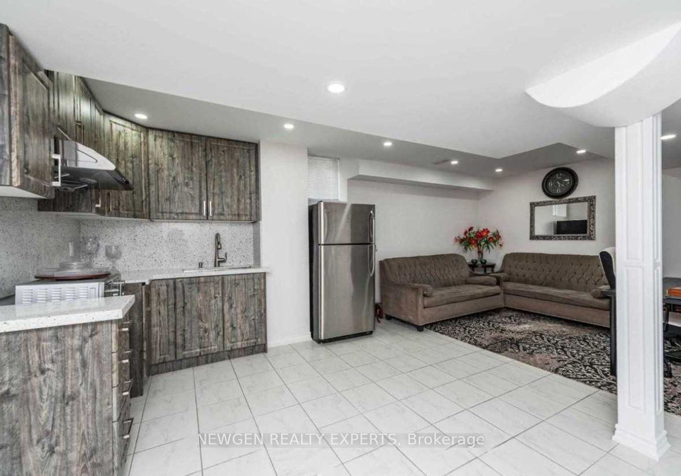 24-thornapple-basement-street-brampton-ontario-w13231890