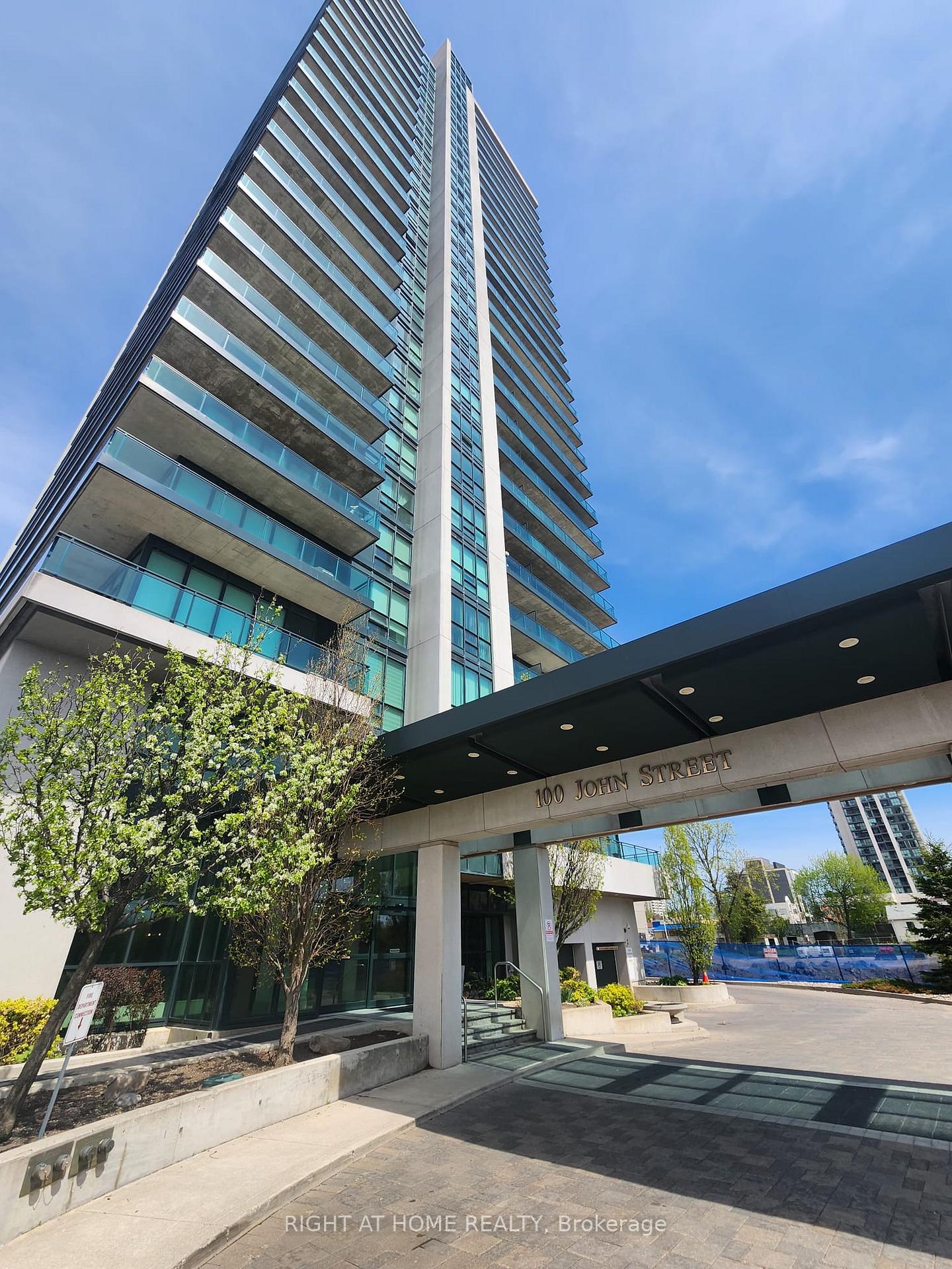 100-john-street-brampton-ontario-w13232052