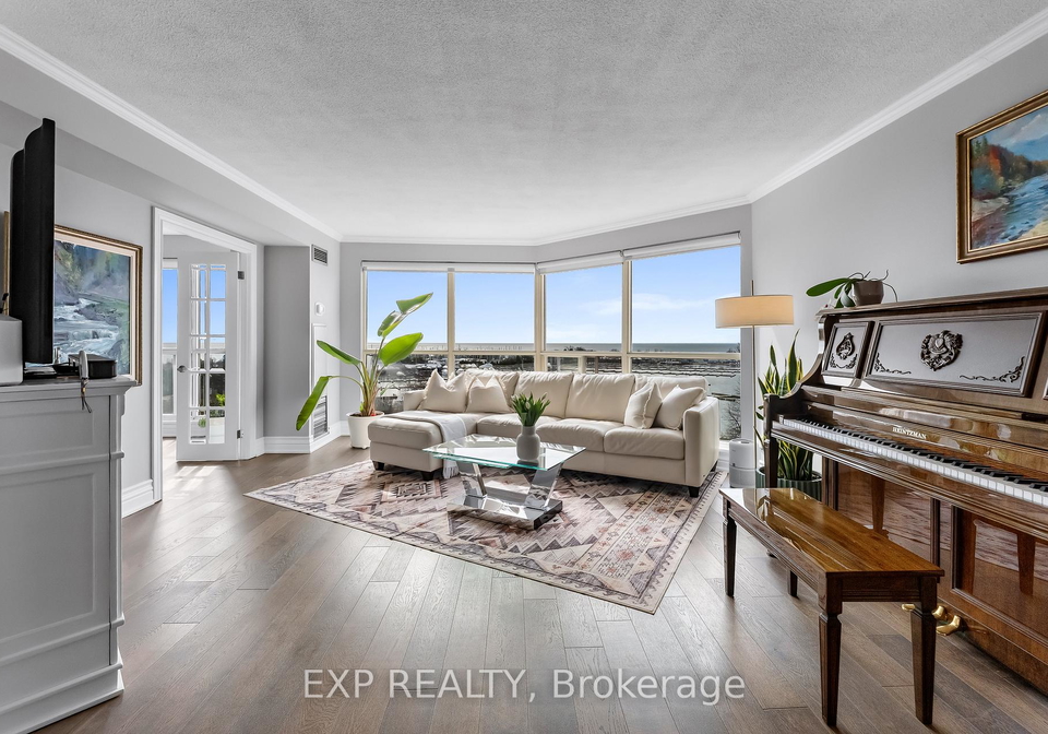 2261-lake-shore-boulevard-w-etobicoke-ontario-w13232074