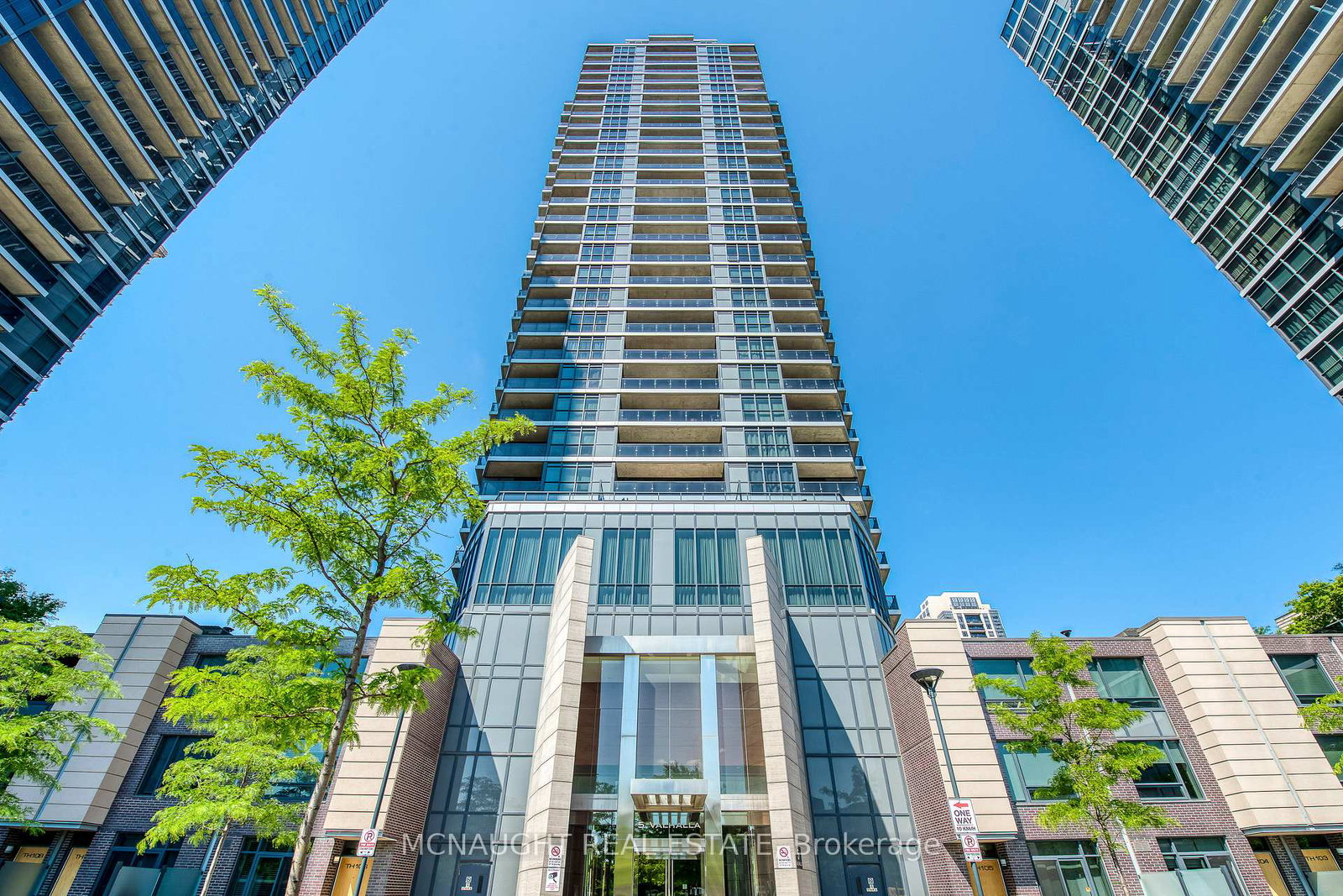 5-valhalla-inn-road-etobicoke-ontario-w13232082