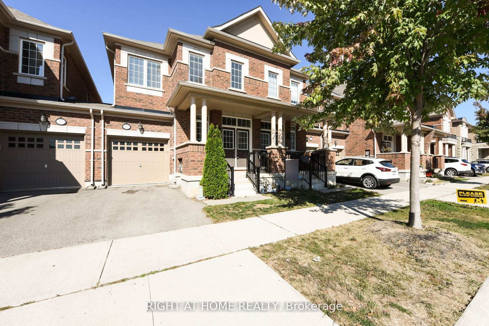 245-sarah-cline-drive-oakville-ontario-w13232212