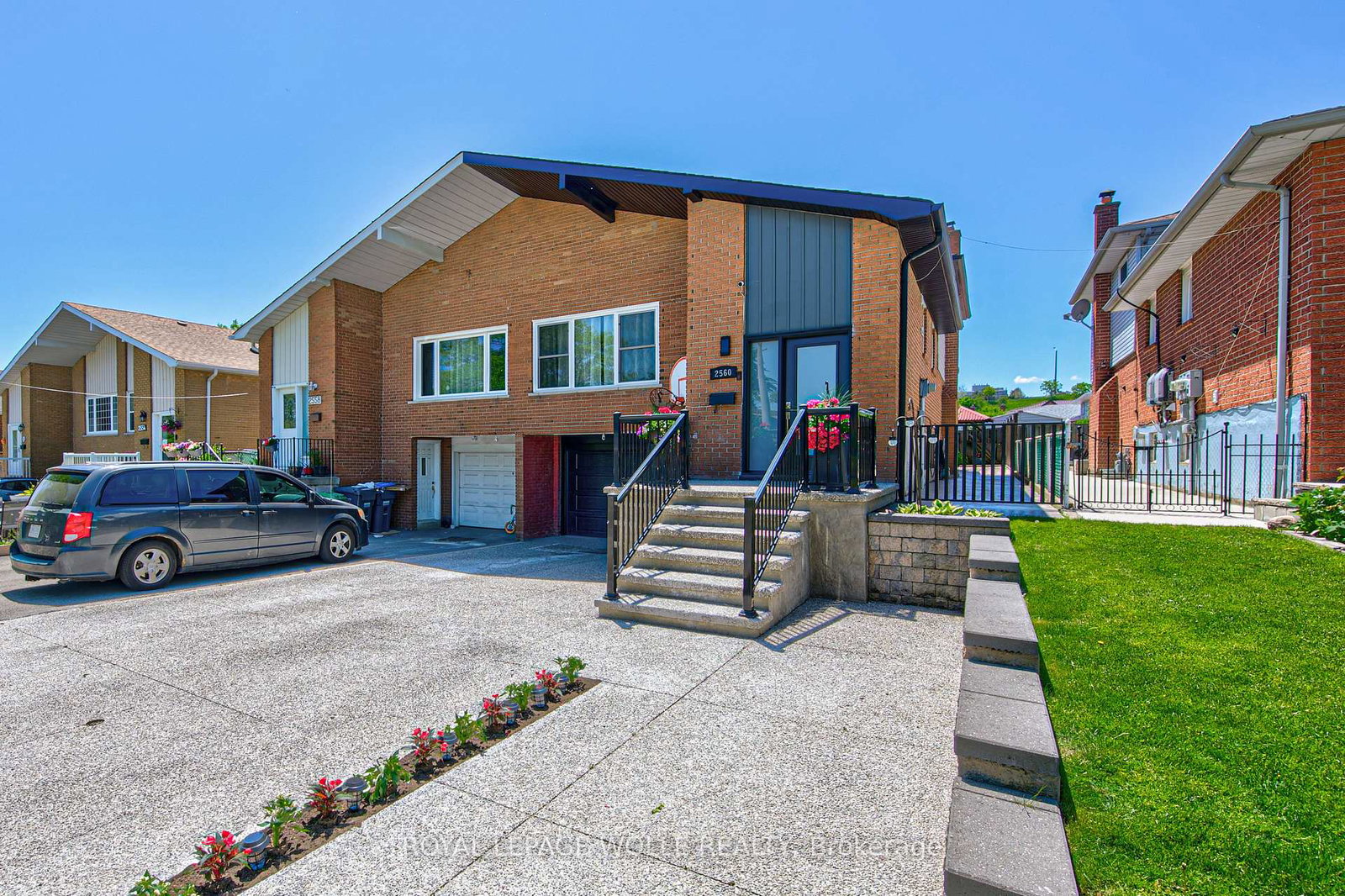 2560-palisander-avenue-mississauga-ontario-w13232310