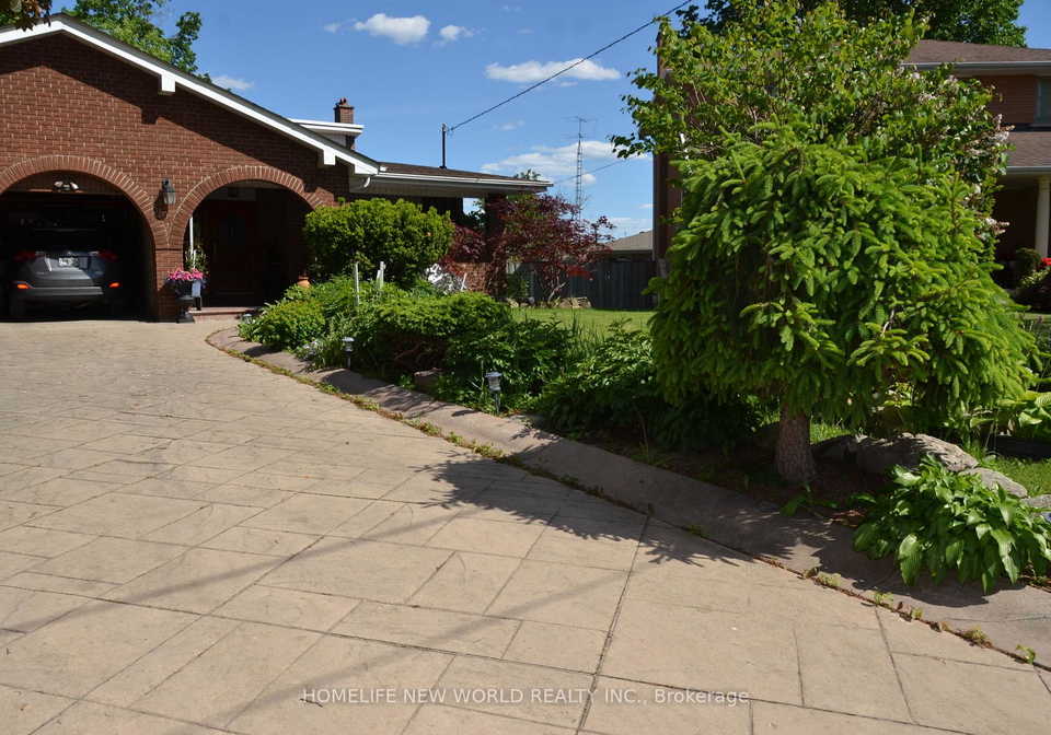15-brantley-crescent-york-ontario-w13232346