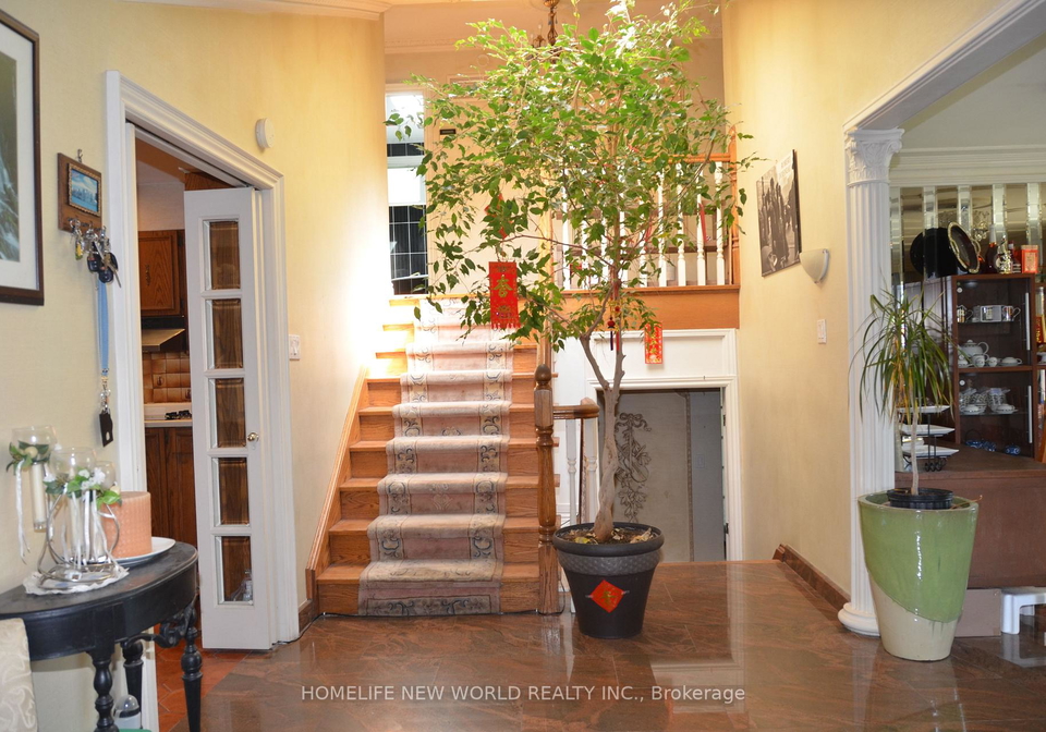 15-brantley-crescent-york-ontario-w13232346