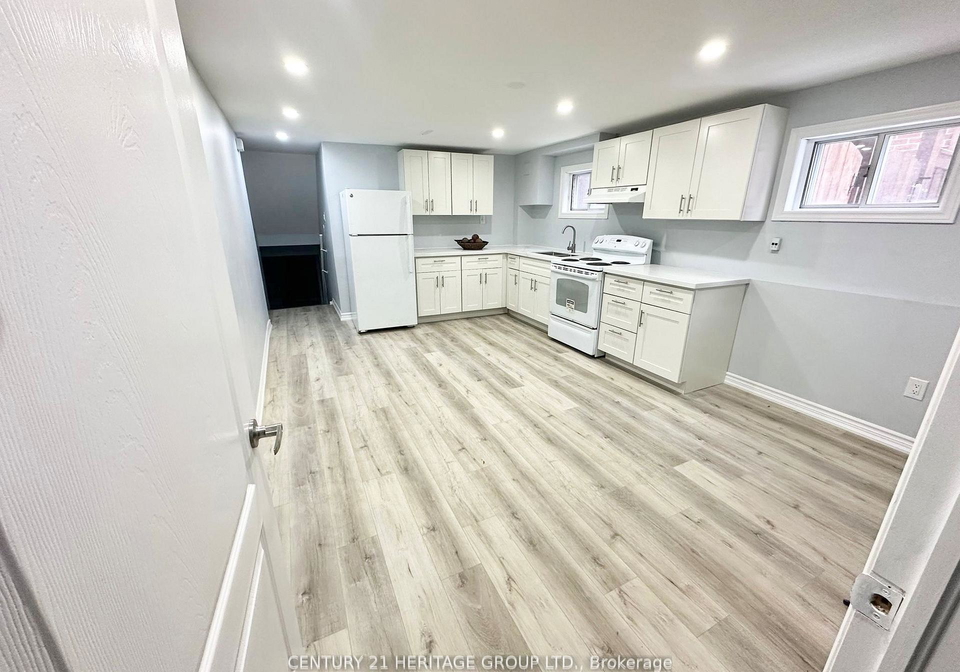 32-histon-crescent-brampton-ontario-w13232608