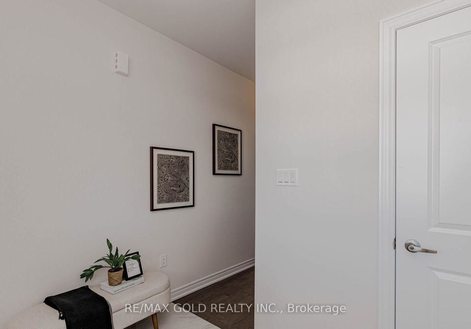 25-sapwood-crescent-brampton-ontario-w13232616