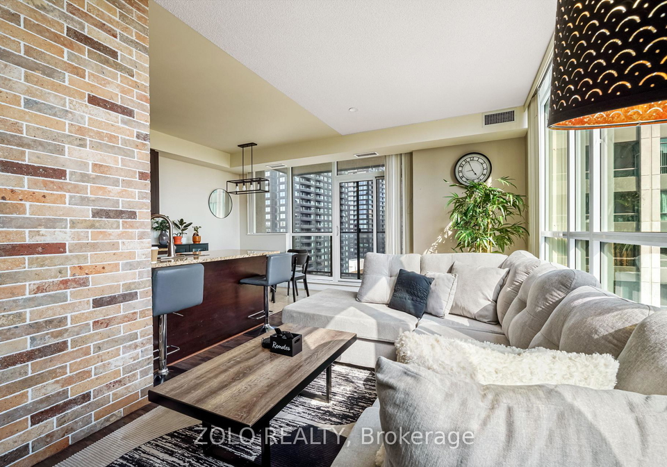 339-rathburn-road-w-mississauga-ontario-w13232752
