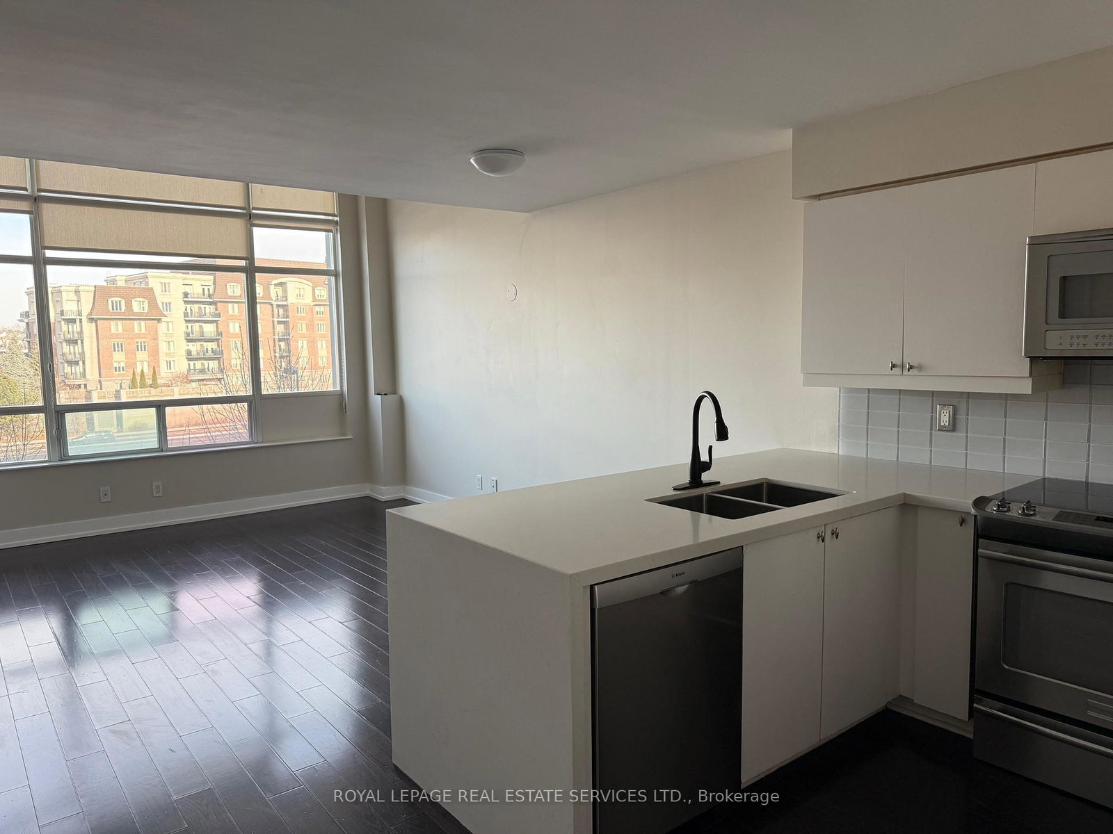200-manitoba-street-etobicoke-ontario-w13232818