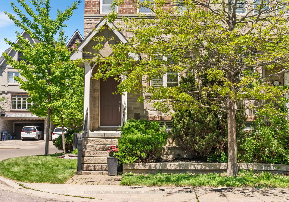 32-mendota-road-etobicoke-ontario-w13232824