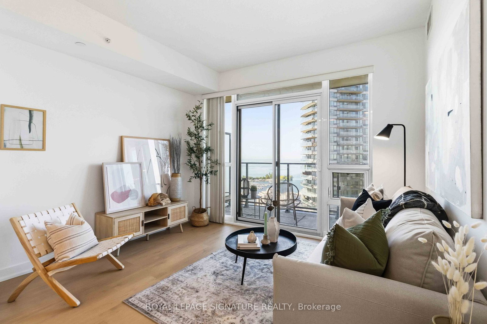 2212-lake-shore-boulevard-w-etobicoke-ontario-w13232932