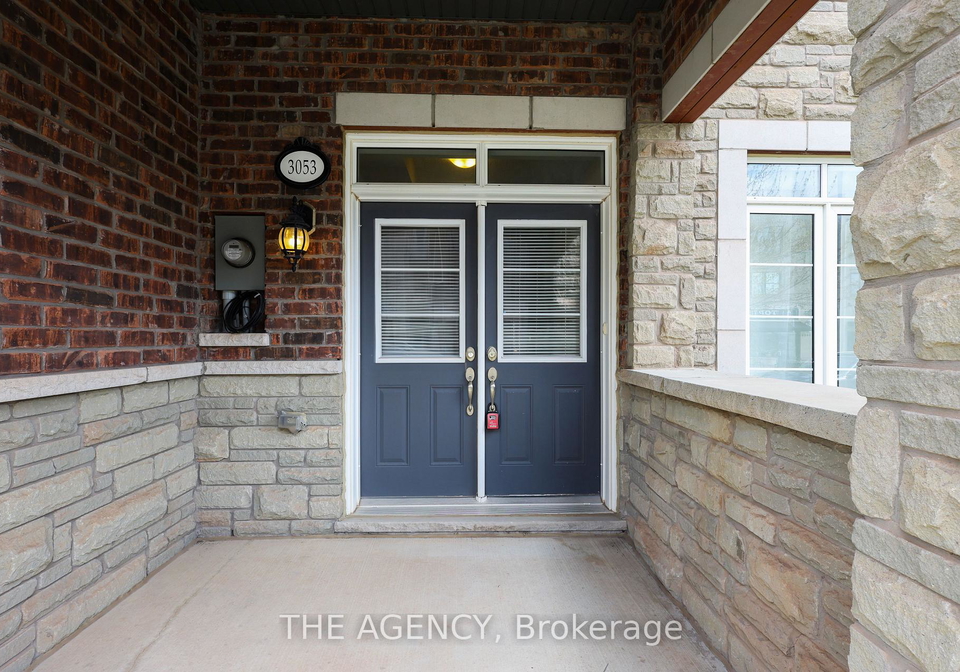 3053-preserve-drive-oakville-ontario-w13232936
