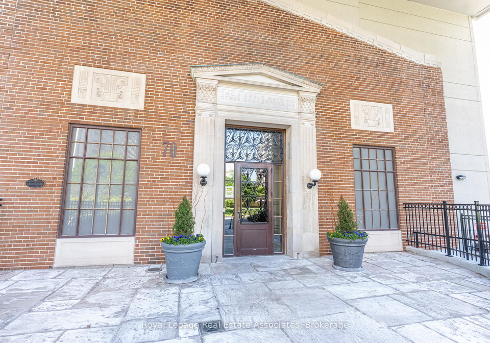 70-high-park-avenue-toronto-ontario-w13232942