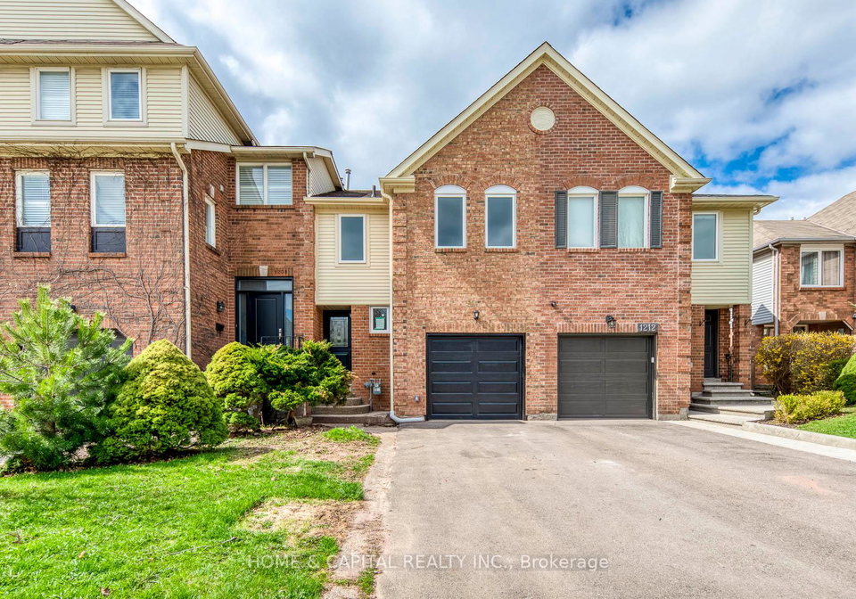 1210-leewood-drive-oakville-ontario-w13233026