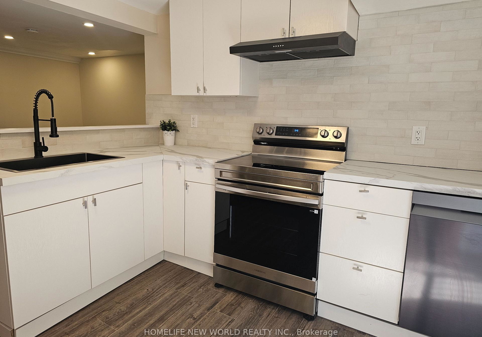 458-appledore-crescent-mississauga-ontario-w13233050