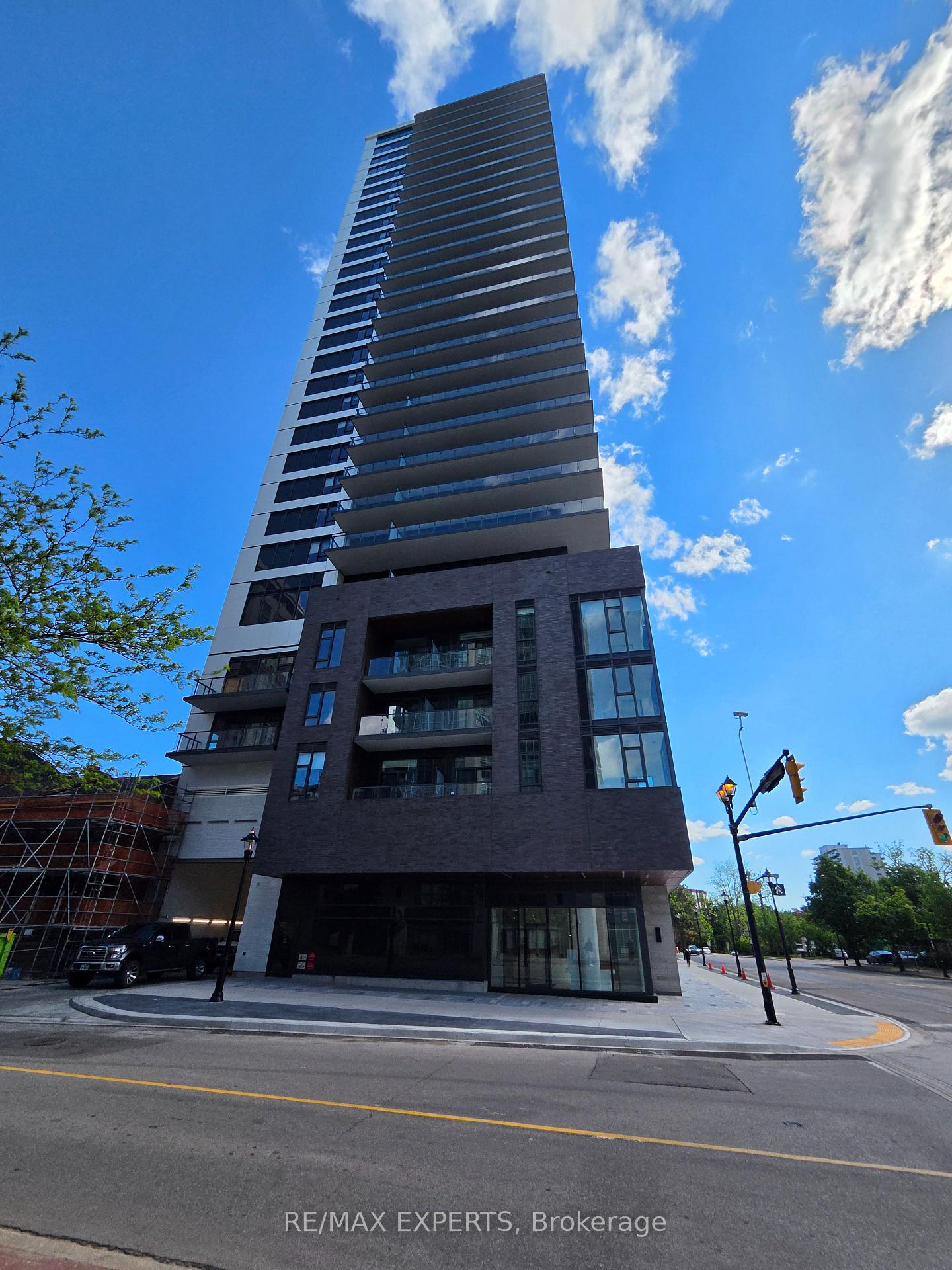 2075-lakeshore-road-burlington-ontario-w13233080