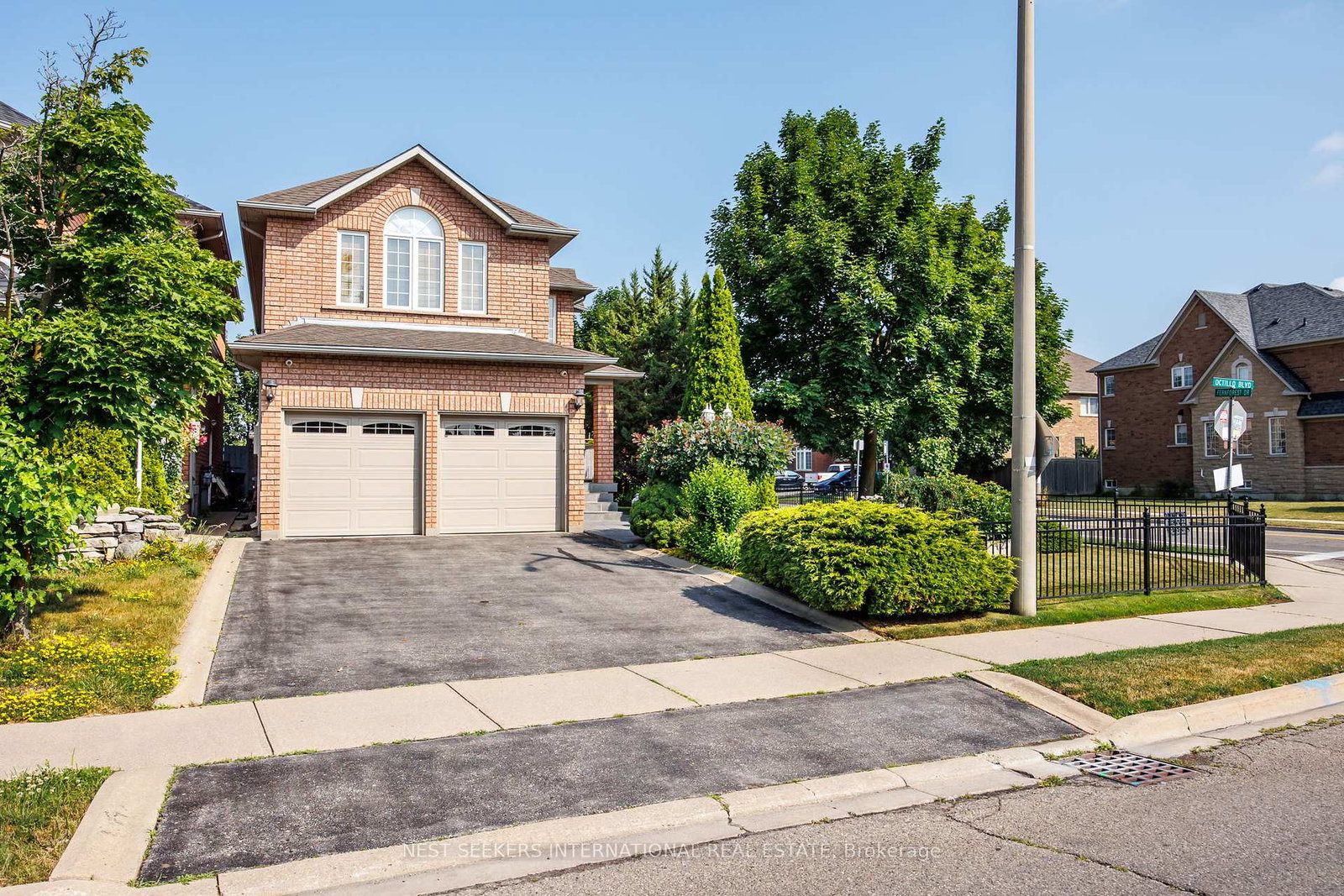 422-fernforest-drive-brampton-ontario-w13233102