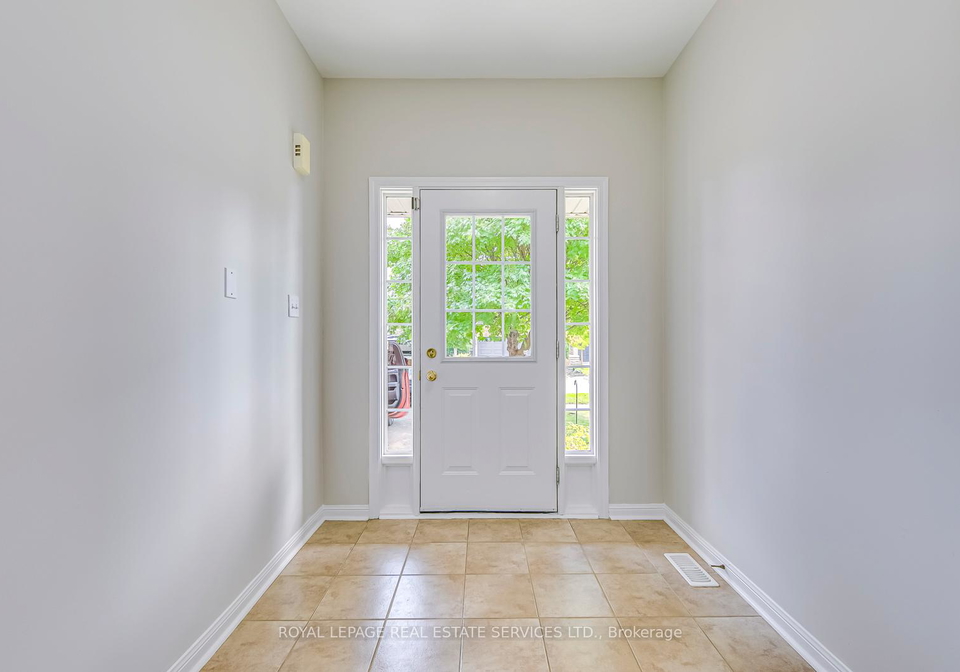 2268-highcroft-road-oakville-ontario-w13233126