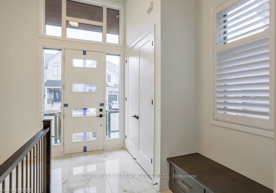1483-varelas-passage-oakville-ontario-w13233164