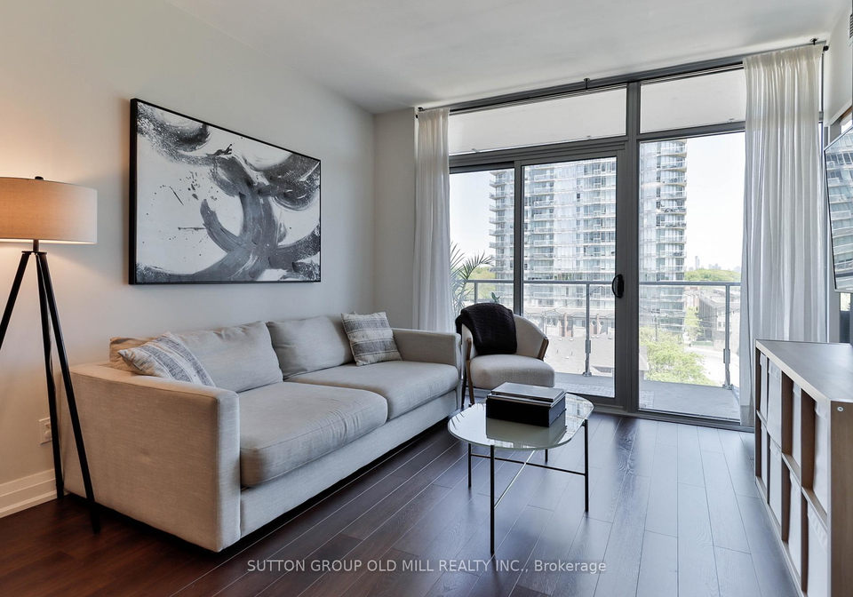 103-the-queensway-toronto-ontario-w13233274