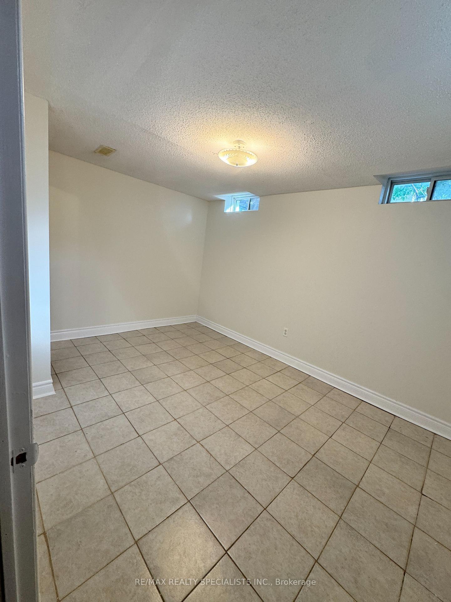 5834-raftsman-cove-mississauga-ontario-w13233500