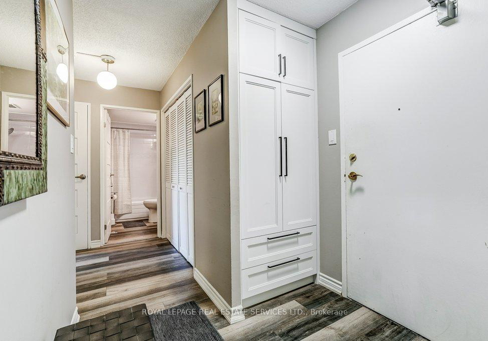 3590-kaneff-crescent-mississauga-ontario-w13233550