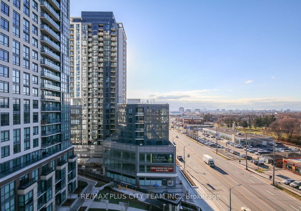 30-samuel-wood-way-etobicoke-ontario-w13233560