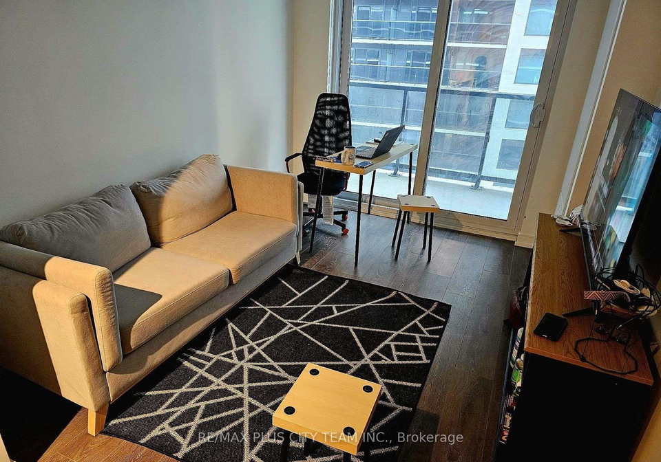 30-samuel-wood-way-etobicoke-ontario-w13233560