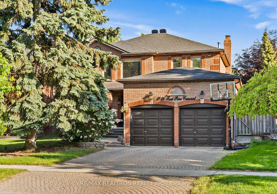 1016-red-pine-crescent-mississauga-ontario-w13233762