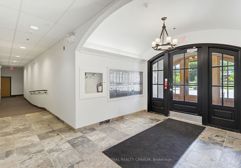 459-kerr-street-oakville-ontario-w13233778