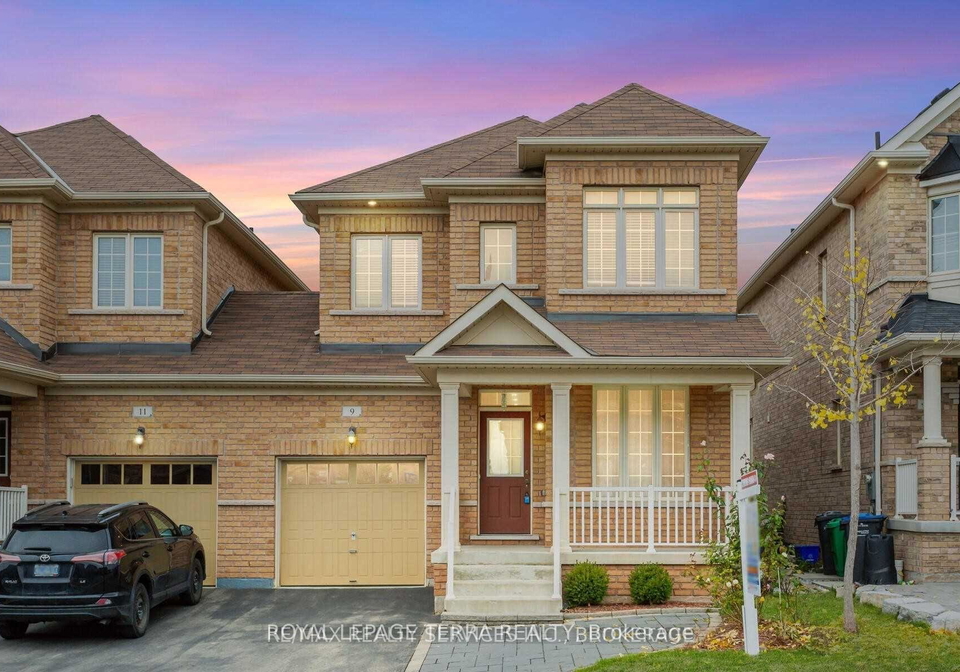 9-chesterwood-crescent-brampton-ontario-w13233996