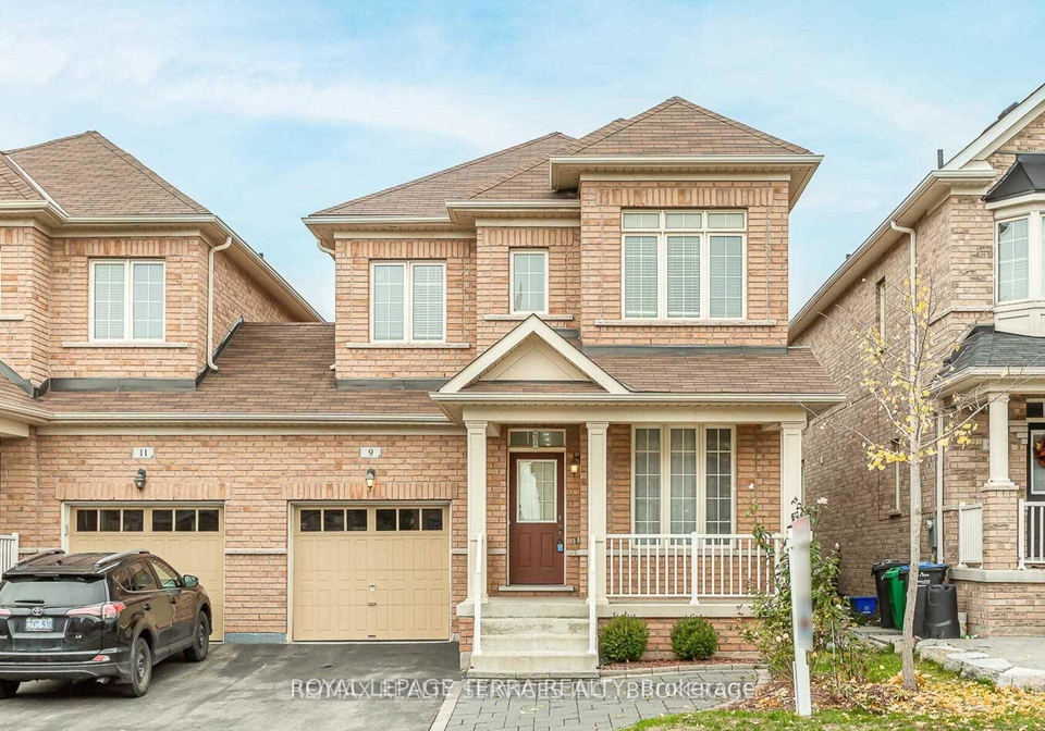 9-chesterwood-crescent-brampton-ontario-w13233996