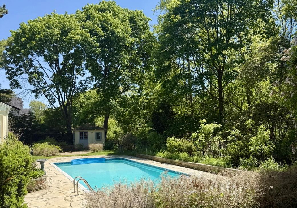 560-meadow-wood-road-mississauga-ontario-w13234282