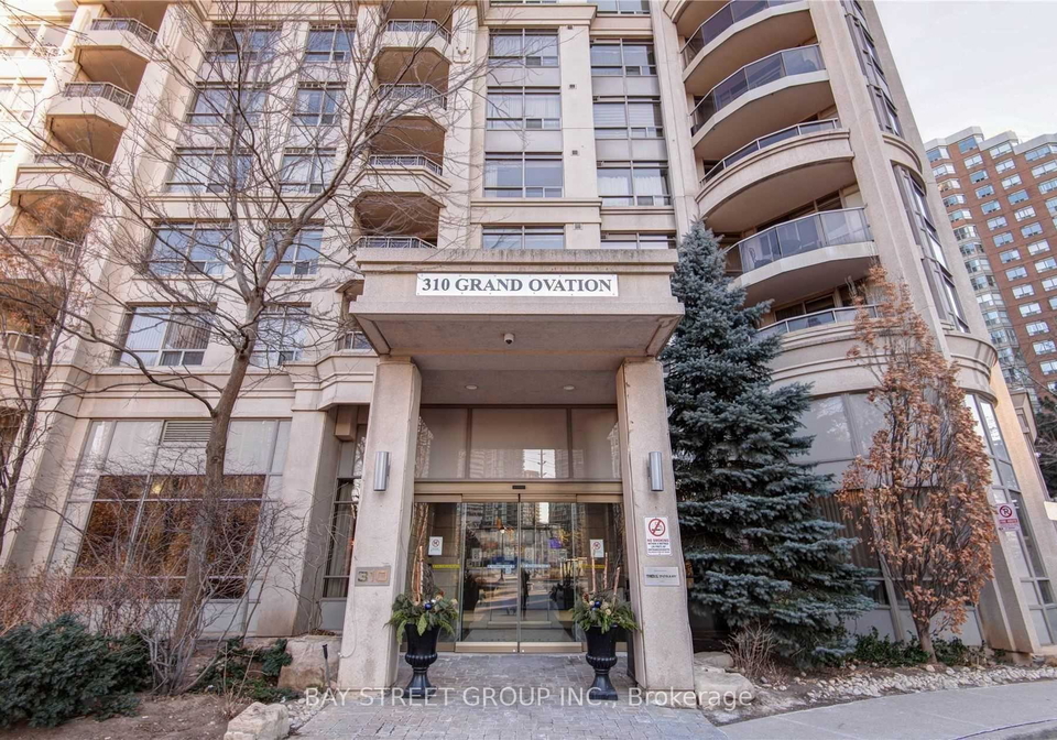 310-burnhamthorpe-road-mississauga-ontario-w13234292